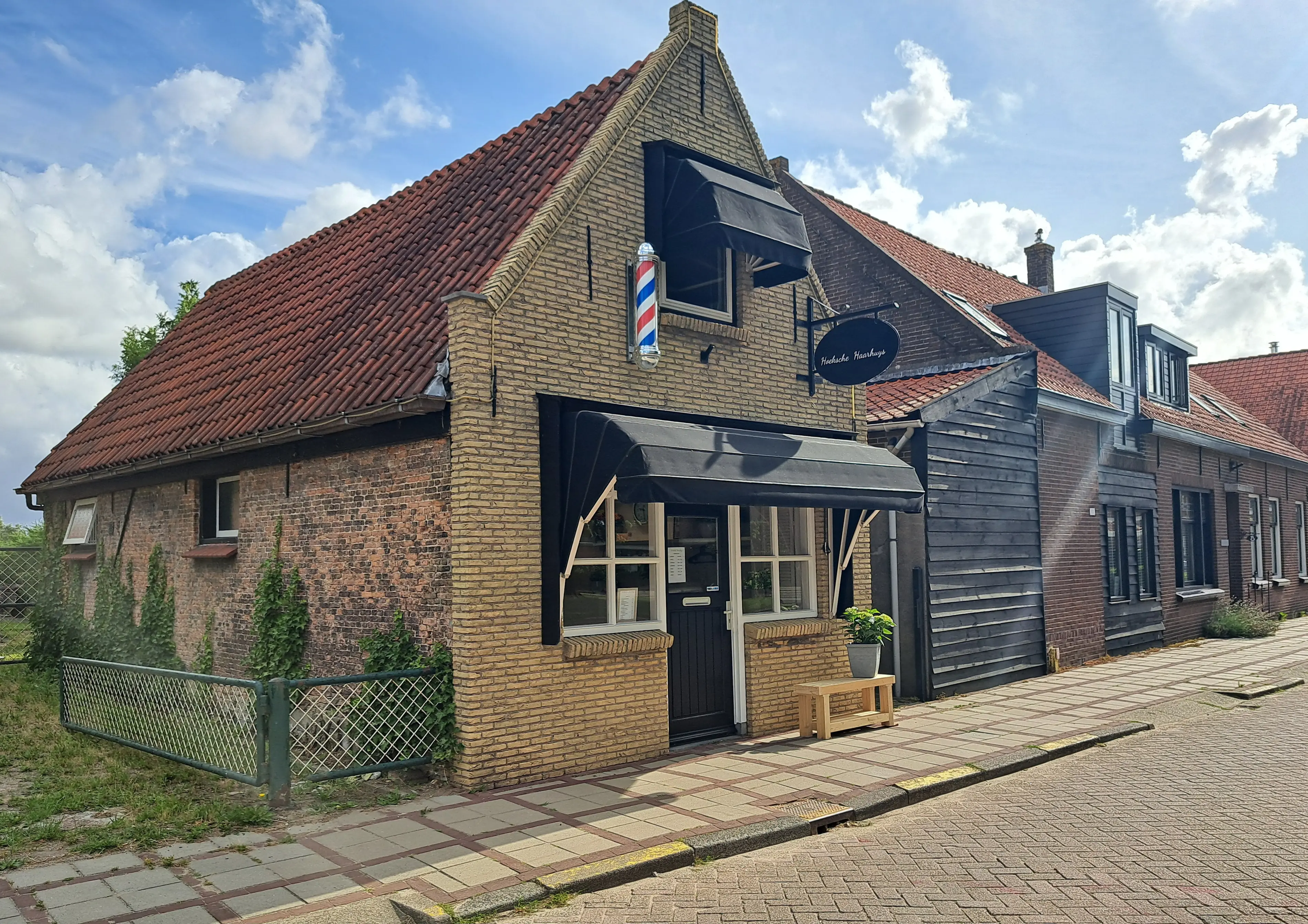 Kapper Westmaas - Hoeksche Haarhuys